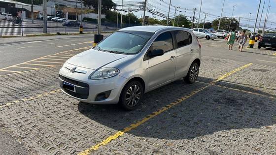 FIAT PALIO 1.6 MPI ESSENCE 16V FLEX 4P MANUAL